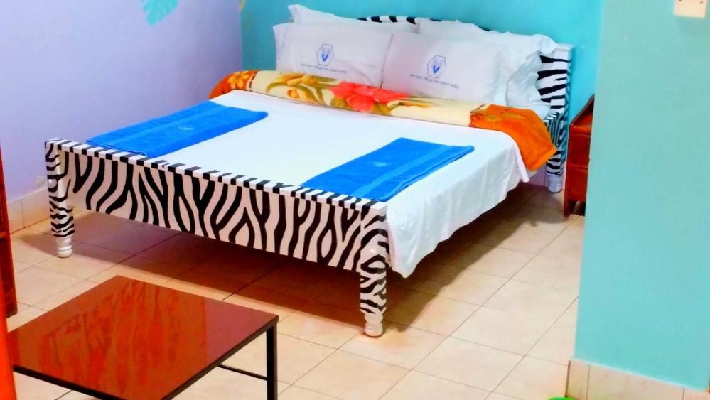 Miryams Village Inn Safari Lodge Sultan Hamud Εξωτερικό φωτογραφία