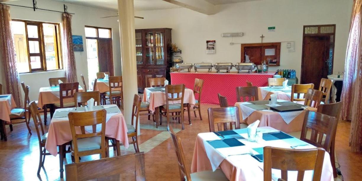 Miryams Village Inn Safari Lodge Sultan Hamud Εξωτερικό φωτογραφία
